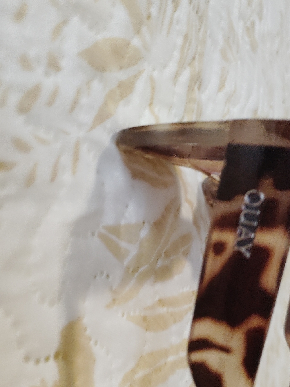 Quay Australia Brown Tortoiseshell Sunglass Arm with Logo